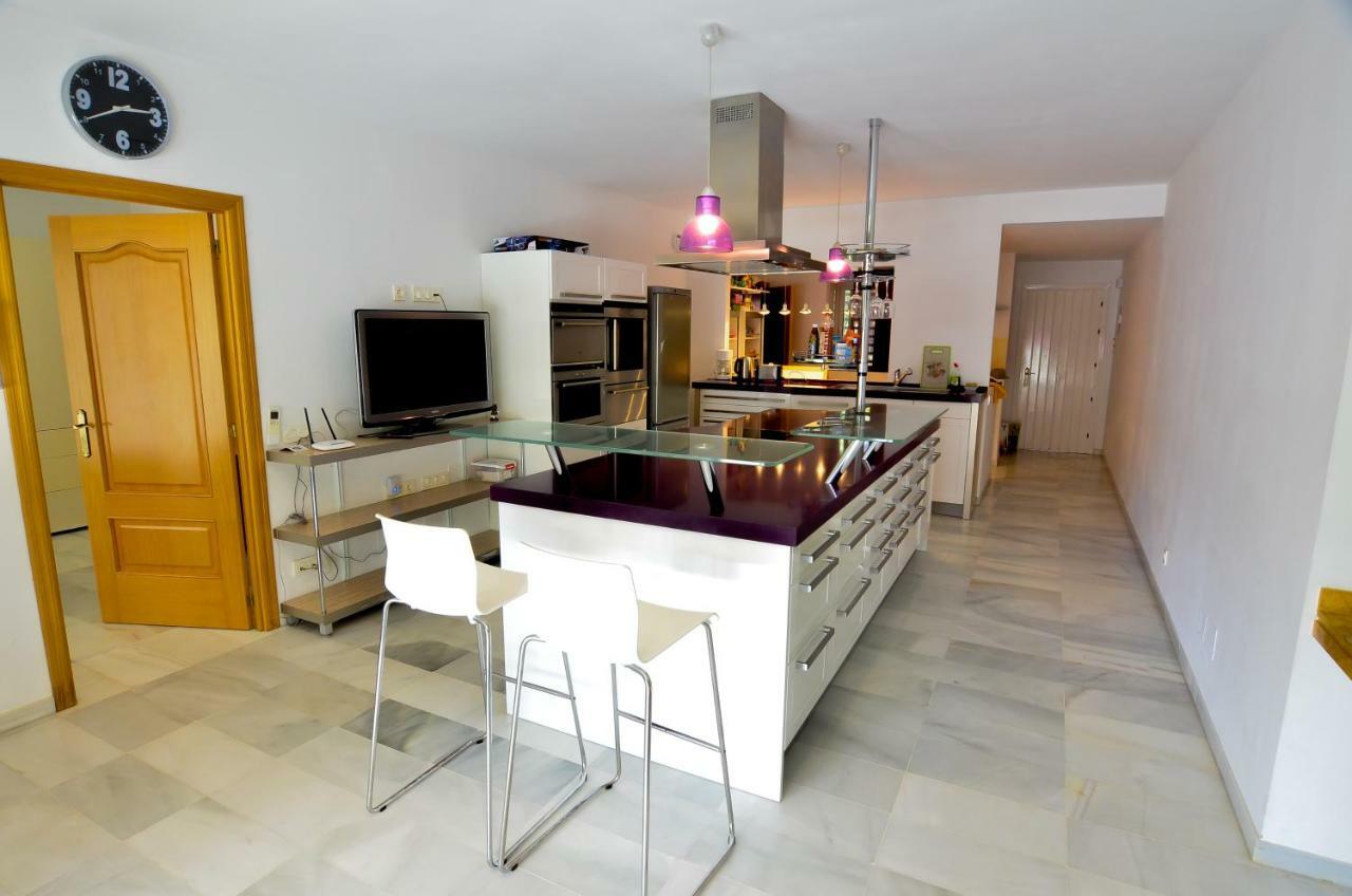 Alcazaba Beach Apartment 3302 Estepona Kültér fotó