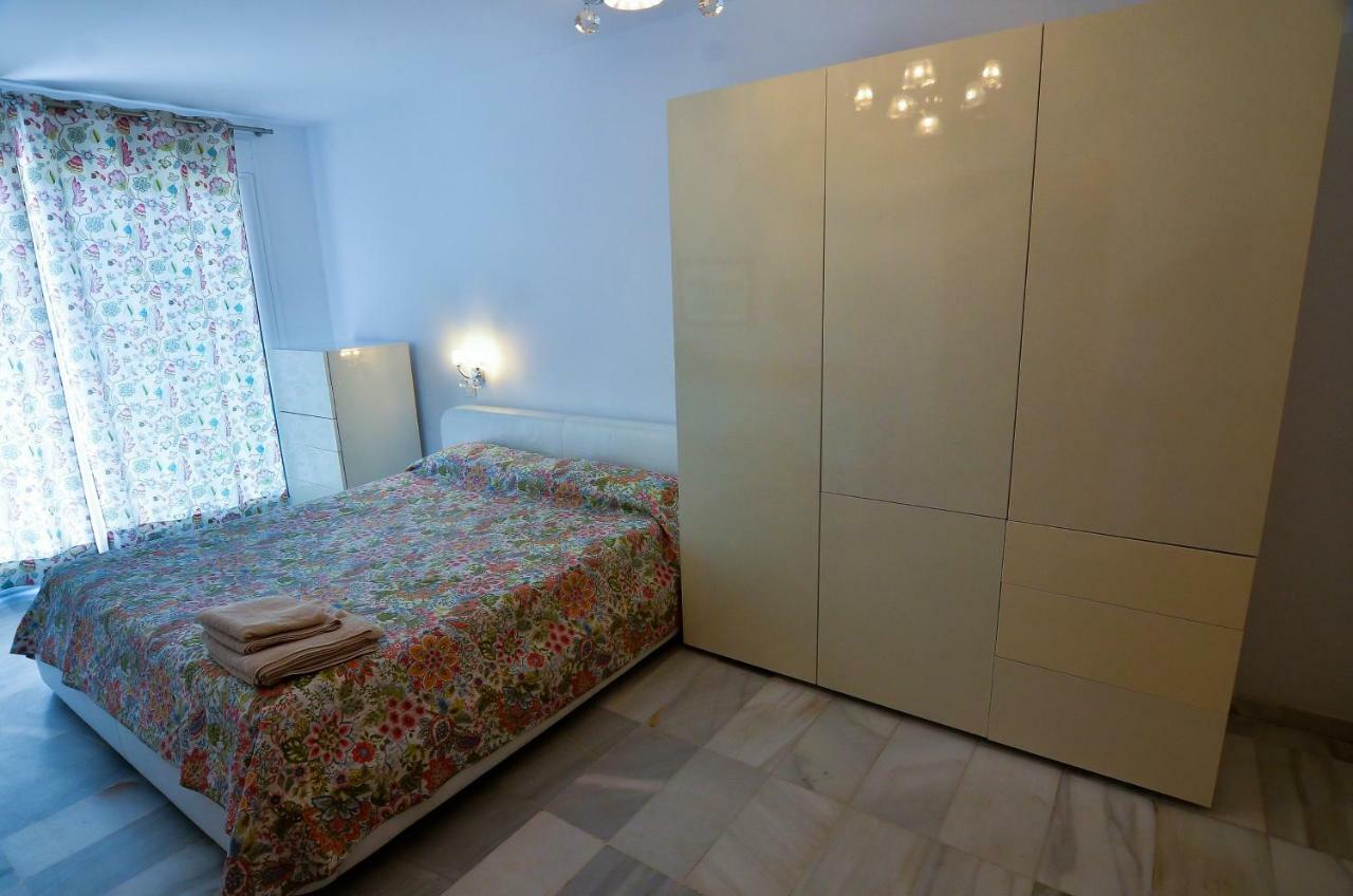 Alcazaba Beach Apartment 3302 Estepona Kültér fotó