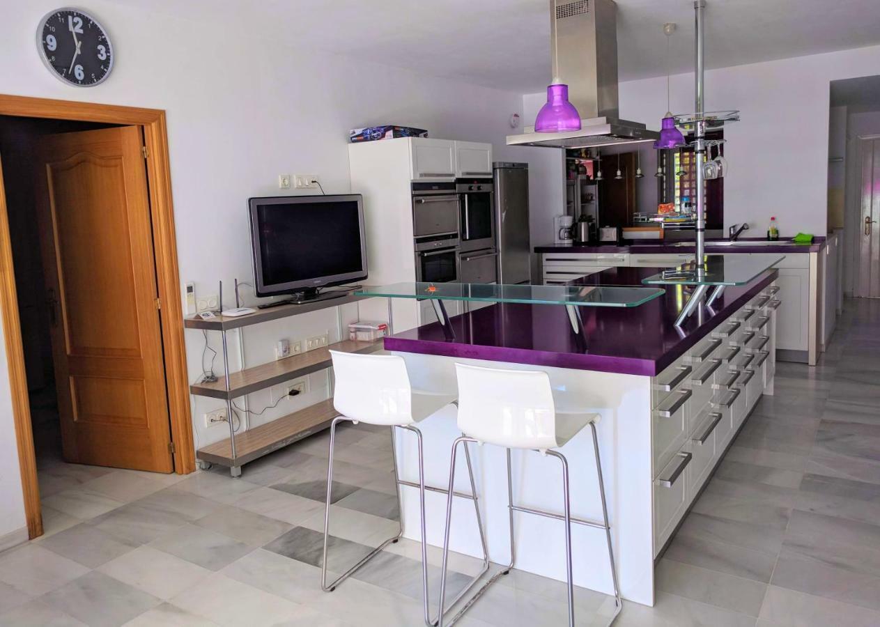 Alcazaba Beach Apartment 3302 Estepona Kültér fotó
